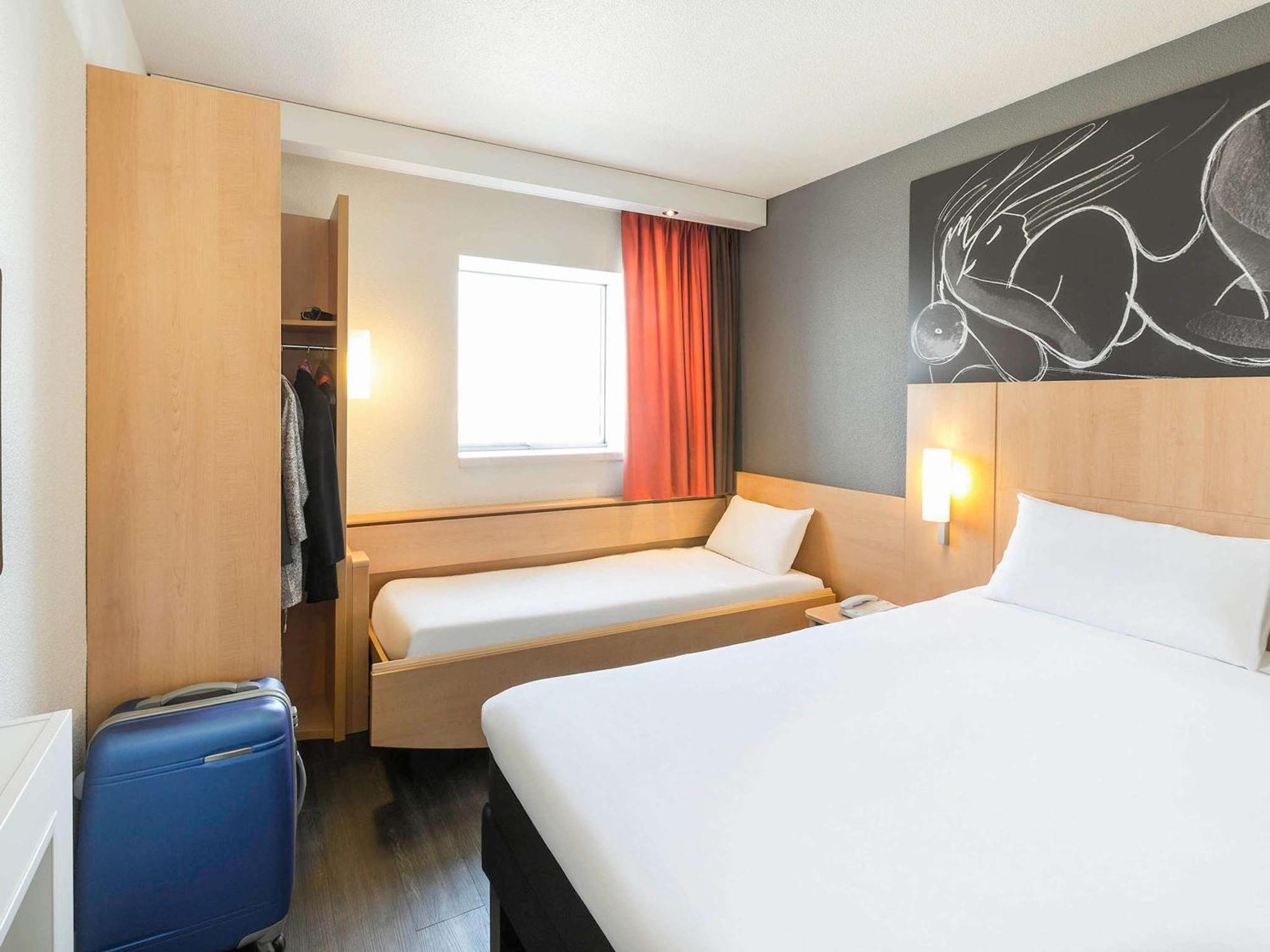 Hotel Ibis Rennes Centre Gare Sud Kültér fotó
