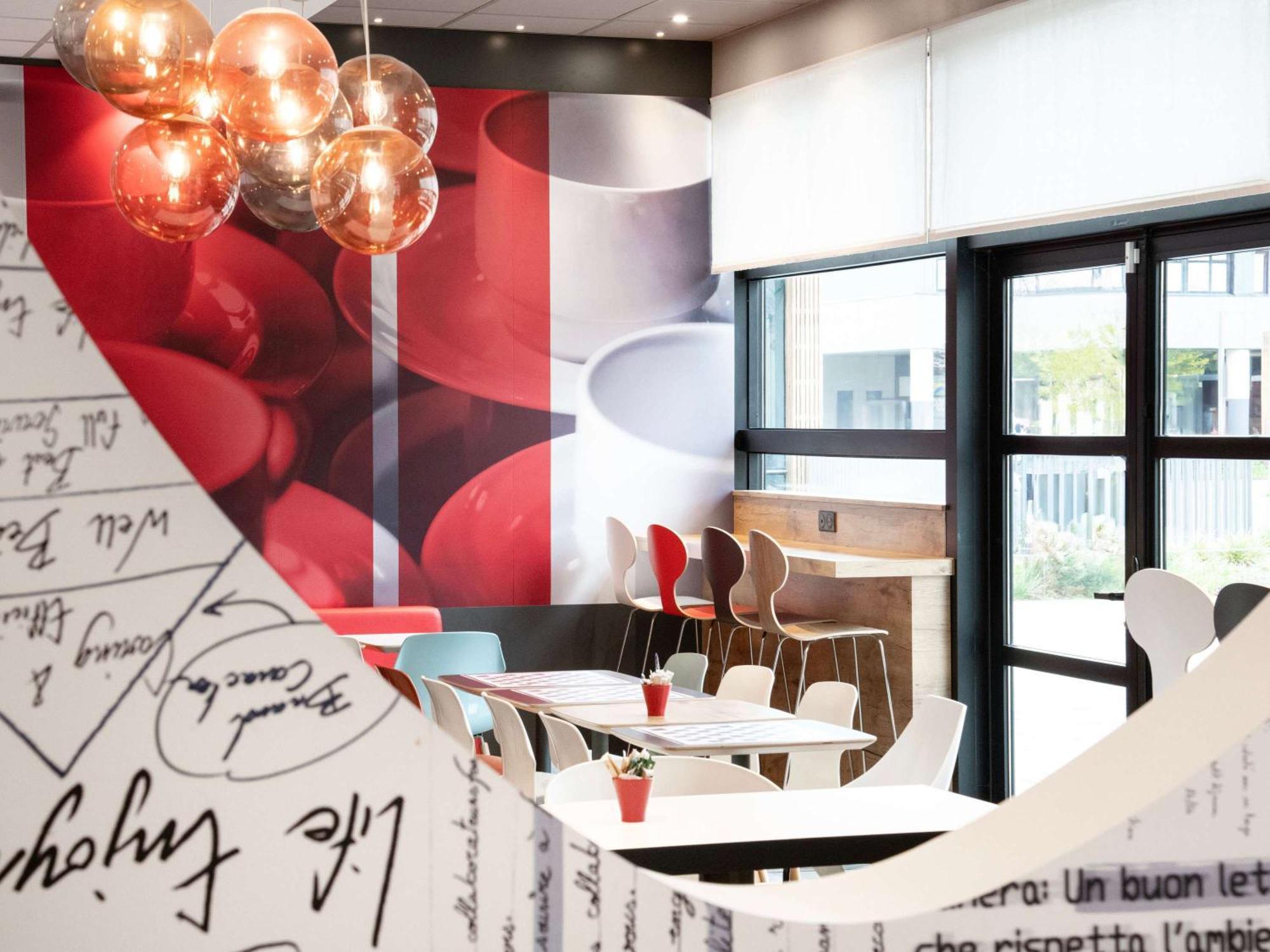 Hotel Ibis Rennes Centre Gare Sud Kültér fotó